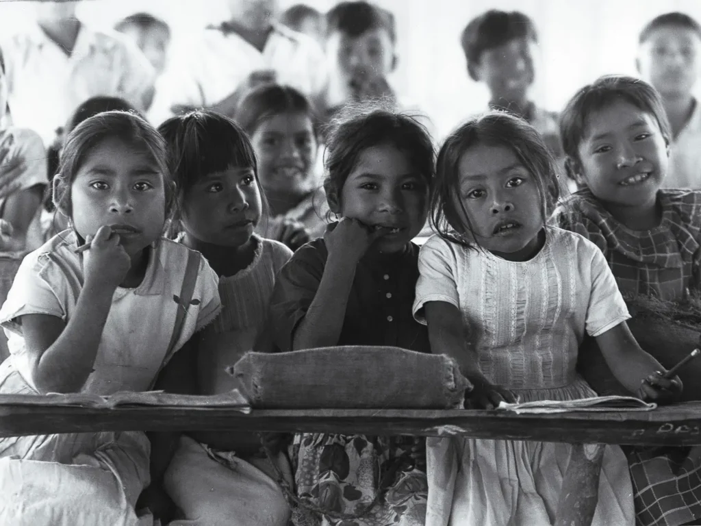 Niñas en la escuela